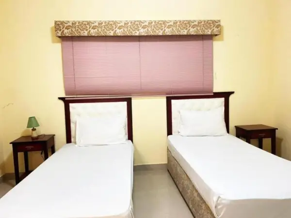 Majestic Hotel 8